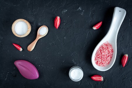 organic cosmetics with extracts of berries on dark background top viewの写真素材