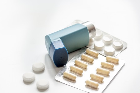 concept asthma and treatment on white background top viewの写真素材