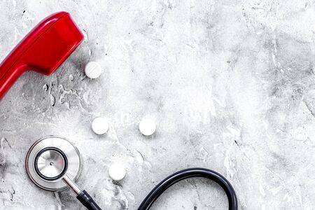 concept calling doctor to home check up top viewの写真素材