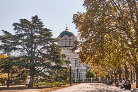 Sevastopol, Russia - September 26, 2020: Park on the central city hill of the city of Sevastopol, Crimean peninsula. Orthodox Vladimir Cathedral (tomb of admirals).のeditorial素材