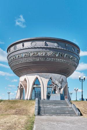 Kazan Family Center in form cauldron, Russia. Sculpture of mythical animal, winged serpent Zilantのeditorial素材