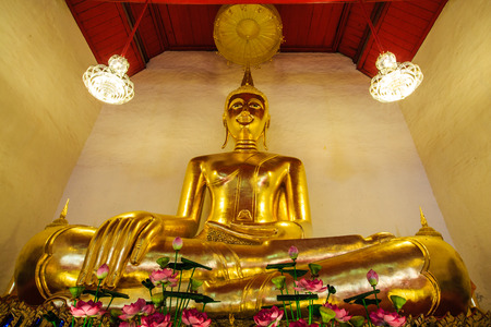 Golden statue , Image of Buddha in beautiful decorated Buddha temple , Asia , Thailandのeditorial素材