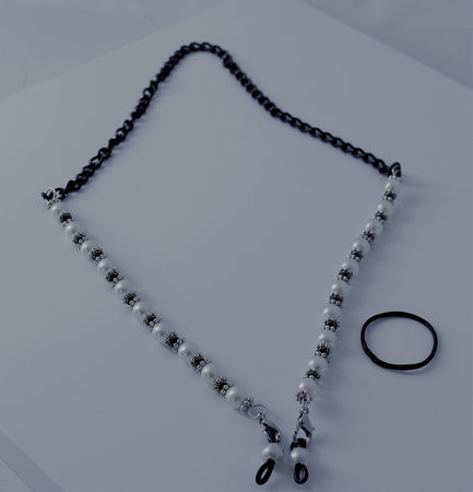 Necklace made for eyeglasses chain, sunglasses chain, adorned with beads and crystals.