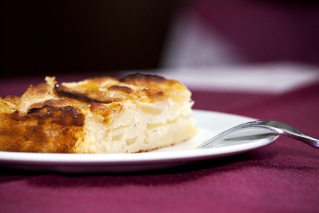 piece of cake dessert apple