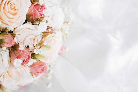 Beautiful wedding bouquet and Beautiful wedding ringsの写真素材