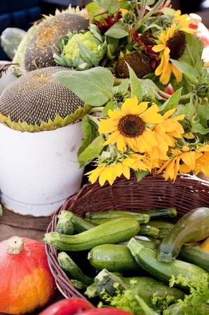 scene on a farmers market in autumnの写真素材