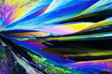 microcrystals of citric acid in polarized lightの写真素材