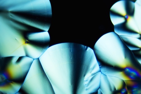 Microcrystals of ascorbic acid in polarized lightの写真素材