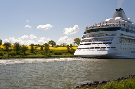 cruiser in kiel canalの写真素材
