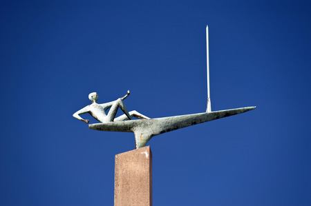 Sailing Statue in Kiel in Germanyの写真素材