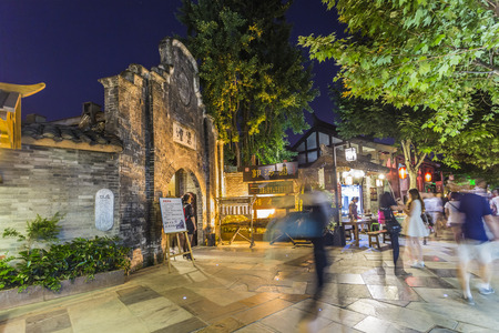 Tourists walking in the old town of Chengduのeditorial素材