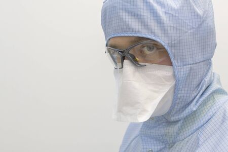 Man with mask gas in the lab. Coronavirus 2019 - nCoVの写真素材