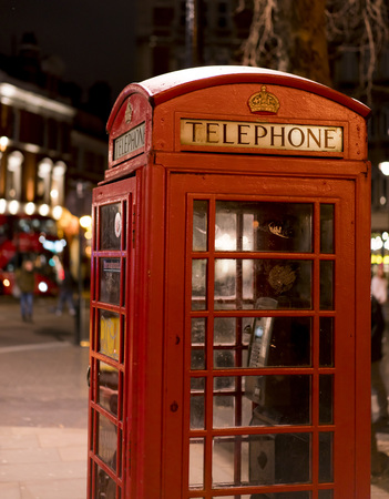 London Telephone Booth at night LONDON, ENGLAND - FEBRUARY 22, 2016の写真素材