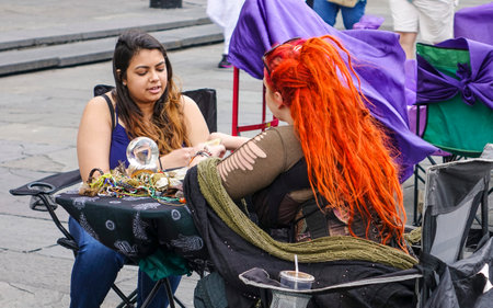 Palm Reading in New Orleans French Quarterのeditorial素材