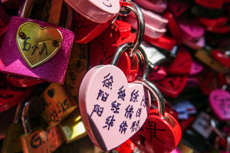 Locks attachted to the wall of Juliets house in Verona as a proof of loveのeditorial素材