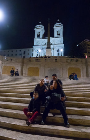 Tourists relaxing on the Spanish Steps in Rome - ROME, ITALY - NOVEMBER 5, 2016のeditorial素材