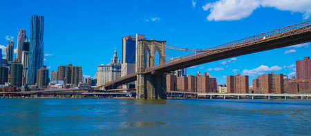 Brooklyn Bridge New York - a famous landmark- MANHATTAN / NEW YORK - APRIL 1, 2017のeditorial素材