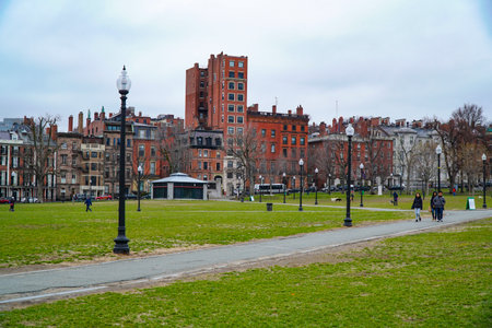 Big green park in the City of Boston - The Boston Common - BOSTON , MASSACHUSETTS - APRIL 3, 2017のeditorial素材