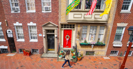 Beautiful Brick Buildings in the historic district of Philadelphia - PHILADELPHIA - PENNSYLVANIA - APRIL 6, 2017のeditorial素材