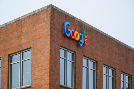 Google Maps Headquarter in Seattle - SEATTLE / WASHINGTON - APRIL 11, 2017のeditorial素材