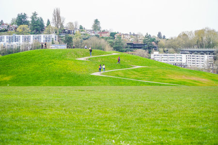 Amazing Gasworks Park in Seattle - SEATTLE / WASHINGTON - APRIL 11, 2017