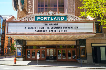 Portland Theater - Arlene Schnitzer Concert Hall - PORTLAND - OREGON - APRIL 16, 2017のeditorial素材