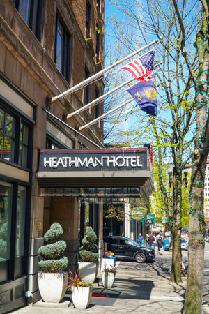 Heathman Hotel in Portland - PORTLAND - OREGON - APRIL 16, 2017のeditorial素材