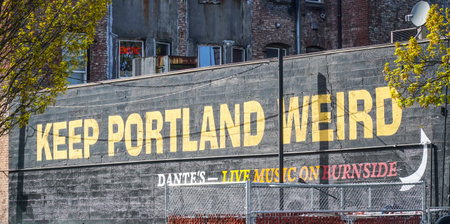 Keep Portland Weird writing in the old town of Portland - PORTLAND - OREGON - APRIL 16, 2017のeditorial素材
