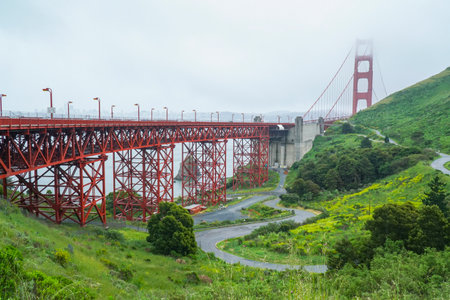 The amazing architecture and construction of Golden Gate Bridge San Francisco - SAN FRANCISCO -...