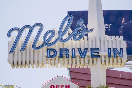 Famous Mels Diner at Sunset Blvd in Los Angeles - LOS ANGELES - CALIFORNIA - APRIL 20, 2017のeditorial素材