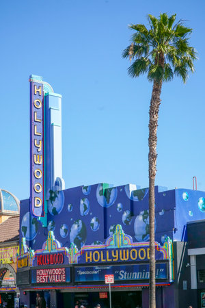 Guiness World Records in Hollywood - LOS ANGELES / CALIFORNIA - APRIL 20, 2017のeditorial素材