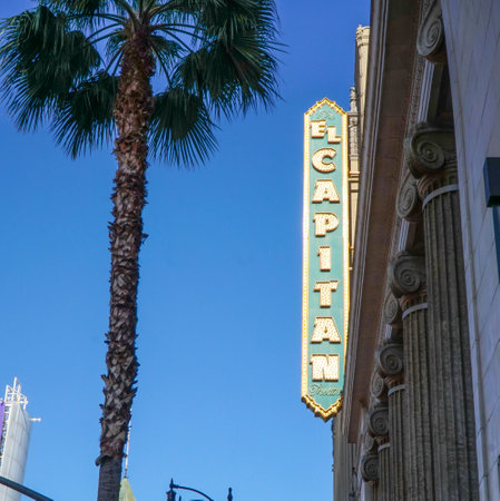 Famous Movie Theater in Hollywood - El Capitan - LOS ANGELES - CALIFORNIA - APRIL 20, 2017のeditorial素材