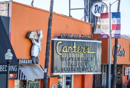 Famous Canters Restaurant and Bakery in Los Angeles - LOS ANGELES - CALIFORNIAのeditorial素材