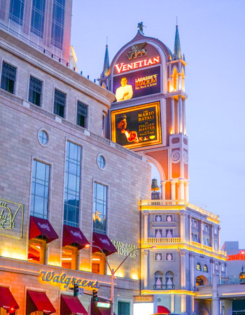 Evening view of Venetian Hotel Las Vegas - LAS VEGAS - NEVADA - APRIL 23, 2017のeditorial素材