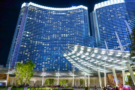 Famous Aria Hotel in Las Vegas - LAS VEGAS / NEVADA - APRIL 25, 2017のeditorial素材