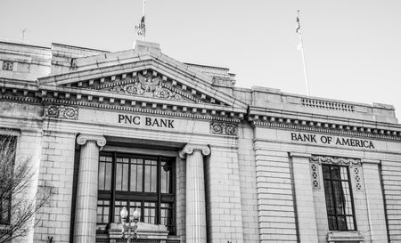 PNC Bank The Bank of America at Pennsylvania Ave in Washington - WASHINGTON DC / COLUMBIA - APRIL 7, 2017のeditorial素材