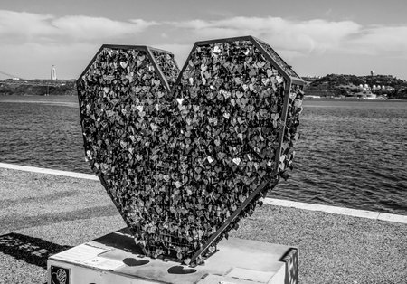 Love Monument at the Tagus Riverwalk in Lisbon - LISBON / PORTUGAL - JUNE 14, 2017のeditorial素材
