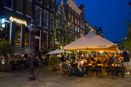 Street Bar and restaurant in the city center of Amsterdam - AMSTERDAM - THE NETHERLANDS - JULY 20, 2017のeditorial素材