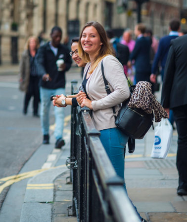 Young woman in the city of Londonのeditorial素材