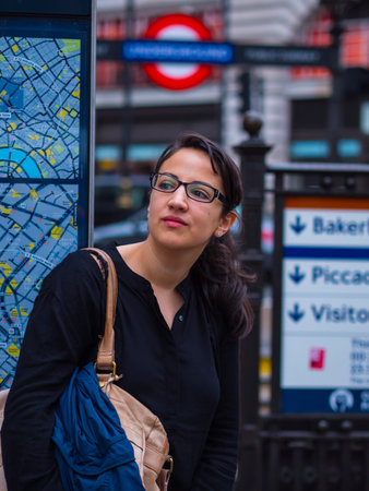 Typical tourist photo in London at Piccadilly Circusのeditorial素材
