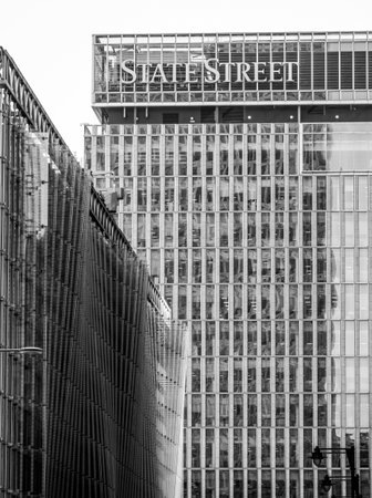 State Street Building at Canary Wharf - LONDON / GREAT BRITAIN - SEPTEMBER 19, 2016のeditorial素材