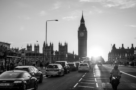 Wonderful sunset over Westminster Bridge in London - LONDON / GREAT BRITAIN - SEPTEMBER 19, 2016のeditorial素材