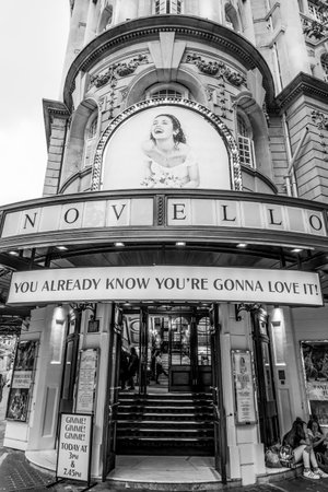 The ABBA Musical Mamma Mia at the Novello Theatre in London - LONDON / GREAT BRITAIN - SEPTEMBER 19, 2016のeditorial素材