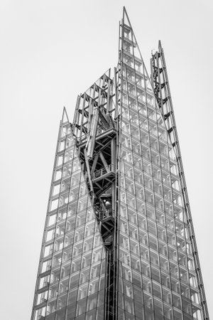 The amazing Shard Tower in London - LONDON / GREAT BRITAIN - SEPTEMBER 19, 2016
