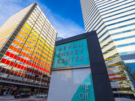 Devon Energy Center in Oklahoma City - OKLAHOMA CITY - OKLAHOMA - OCTOBER 18, 2017のeditorial素材