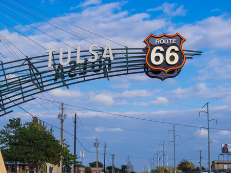 Famous Route 66 sign in Tulsa Oklahoma - TULSA - OKLAHOMA - OCTOBER 17, 2017のeditorial素材