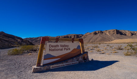 Death Valley National Park in California - DEATH VALLEY - CALIFORNIA - OCTOBER 23, 2017のeditorial素材