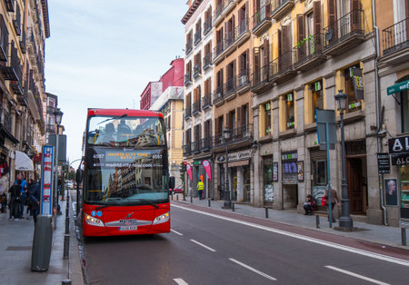 Sightseeing bus in Madrid - MADRID / SPAIN - FEBRUAR 21, 2018のeditorial素材