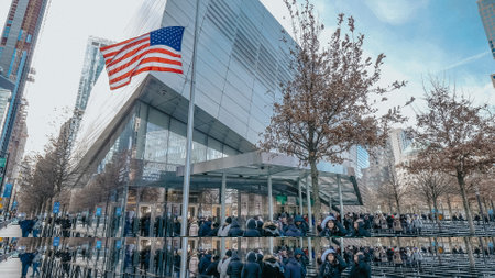 Flag of the United States attached to the Memorial pools at Worlのeditorial素材