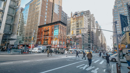 Typical street view in Manhattan at 8th Avenue - NEW YORK, USAのeditorial素材
